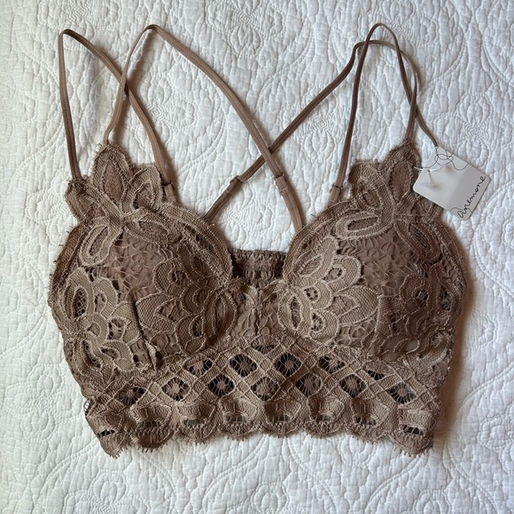 Anemone Lace Bralette- Coco - Picture 3 of 3